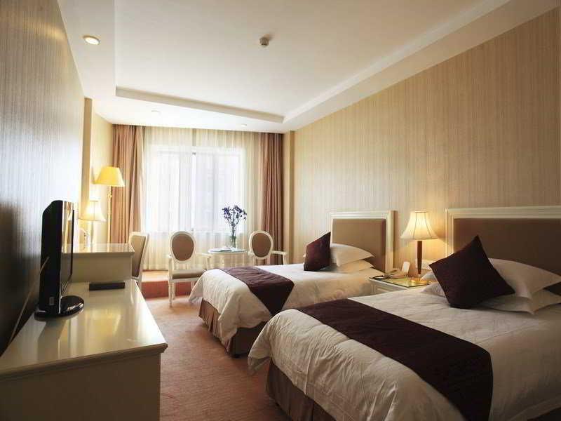 Shanghai Eiffelton Hotel Bagian luar foto