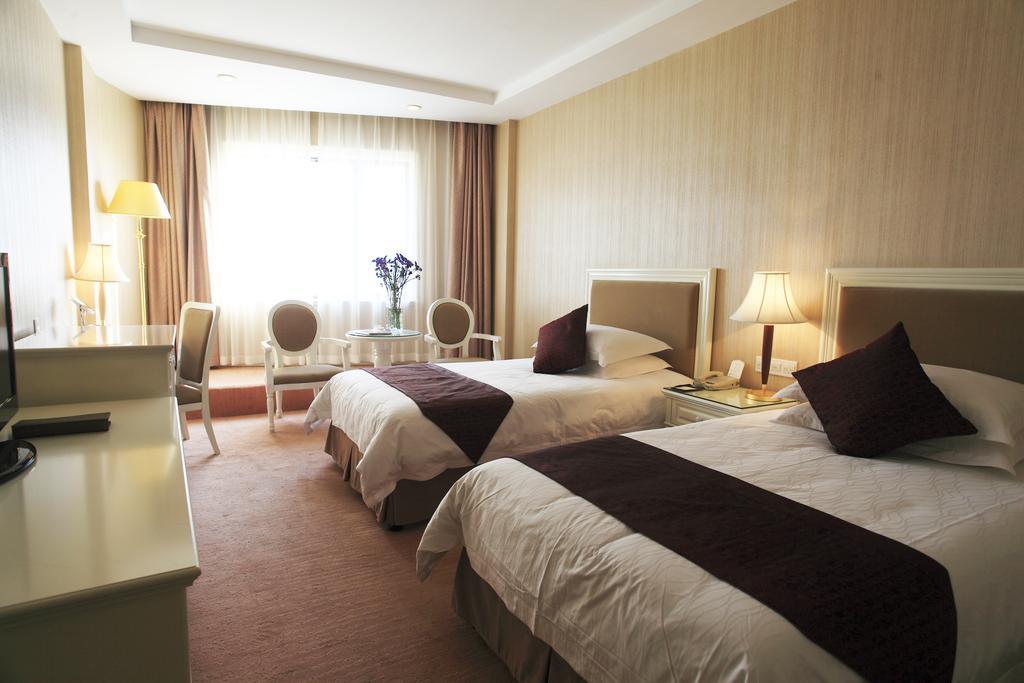 Shanghai Eiffelton Hotel Bagian luar foto