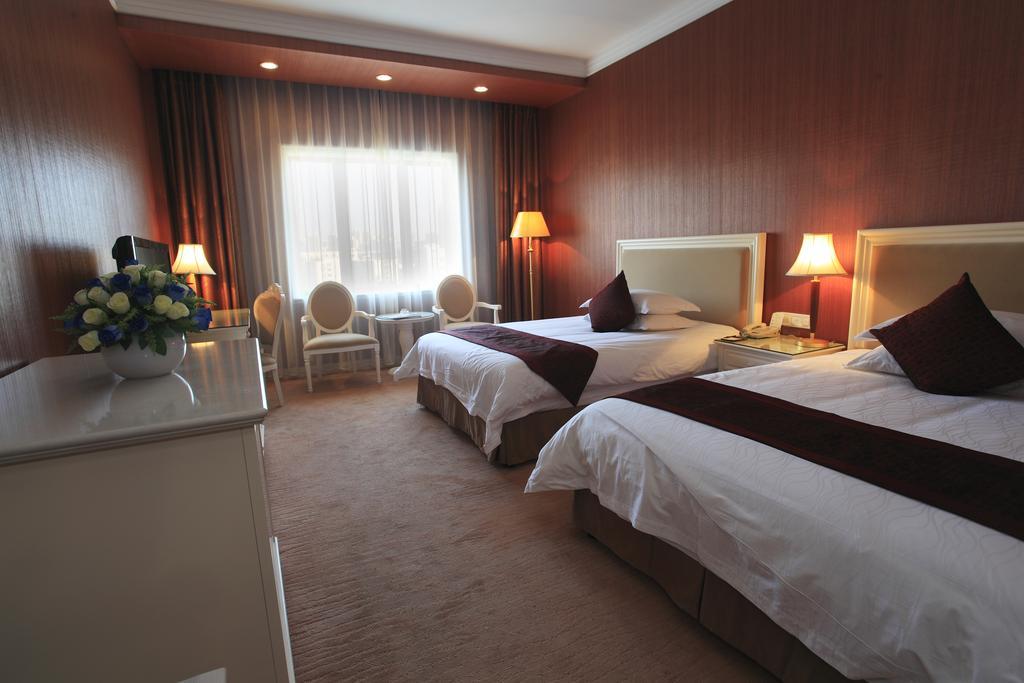 Shanghai Eiffelton Hotel Bagian luar foto